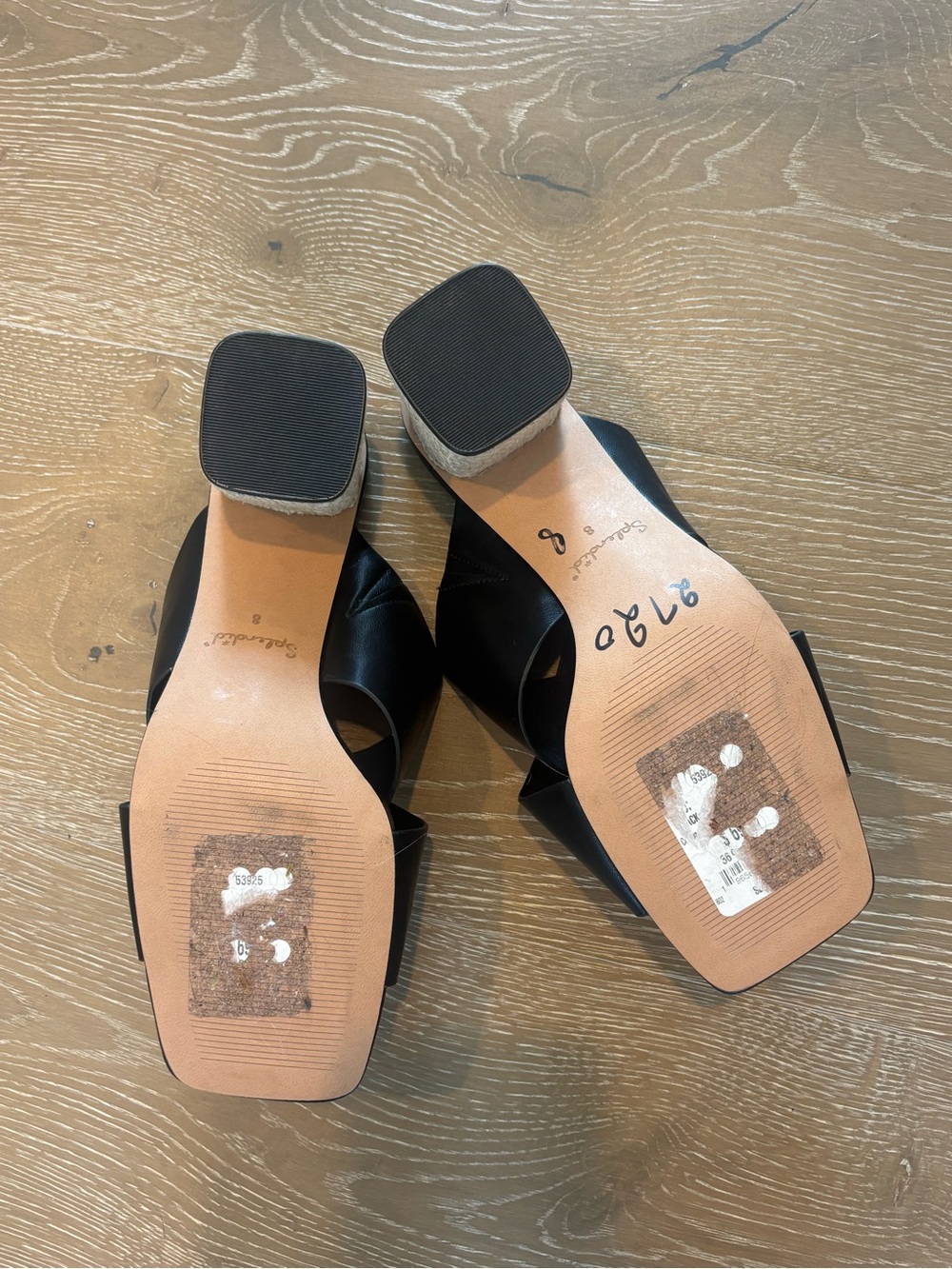 Splendid Black Crisscross Leather Mule Slides - Picture 4 of 4